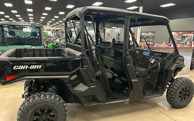 2026 DEFENDER MAX XT HD11 W INFOTAINMENT - Can-Am