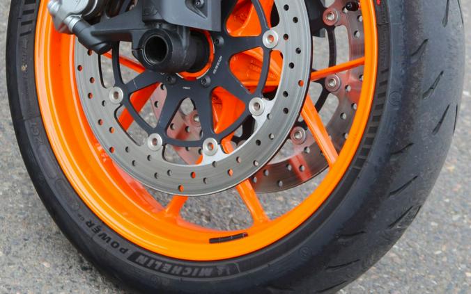 2024 KTM SMT 890