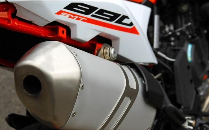 2024 KTM SMT 890