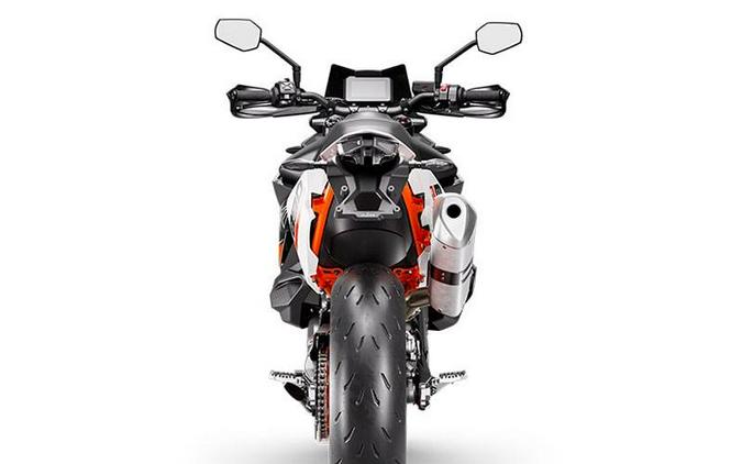 2024 KTM SMT 890