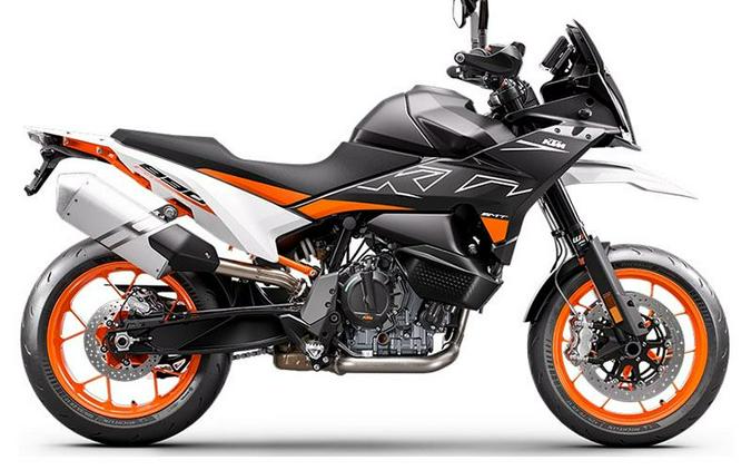 2024 KTM SMT 890
