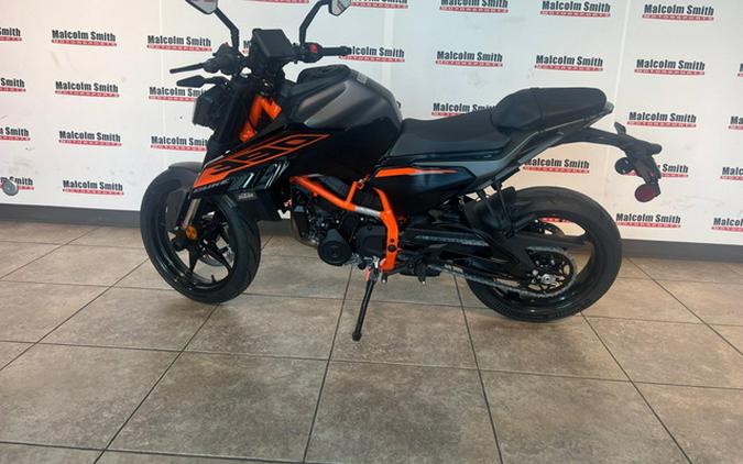 2026 KTM Duke 390