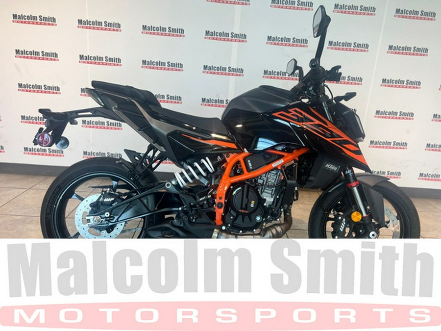 2026 KTM Duke 390