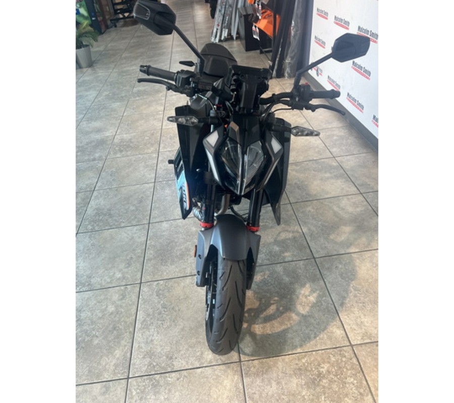 2026 KTM Duke 390