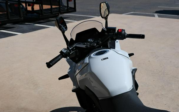2026 SUZUKI GSX-8R