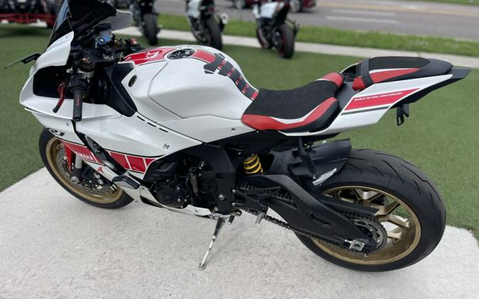 2022 Yamaha YZF-R1 World GP 60Th Anniversary