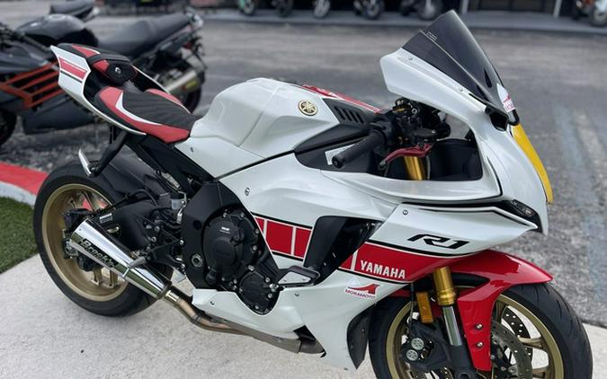 2022 Yamaha YZF-R1 World GP 60Th Anniversary
