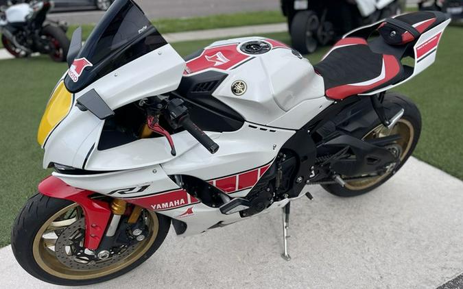 2022 Yamaha YZF-R1 World GP 60Th Anniversary