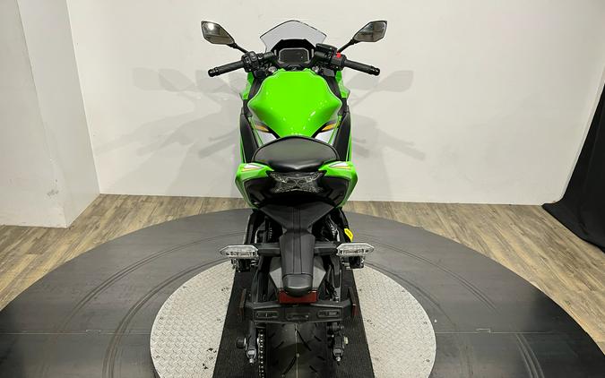 2025 Kawasaki Ninja® 650 KRT Edition ABS