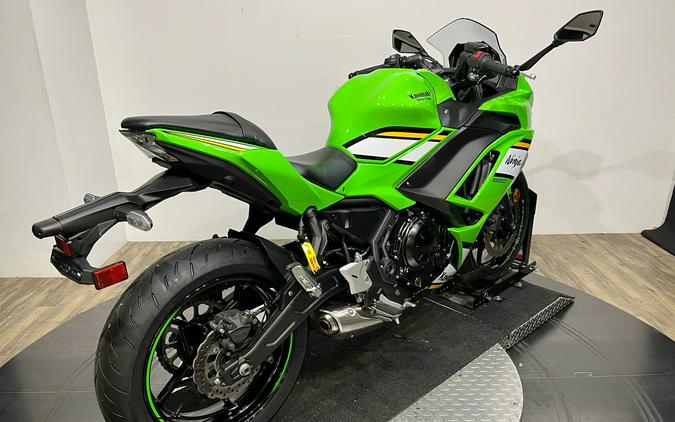 2025 Kawasaki Ninja® 650 KRT Edition ABS