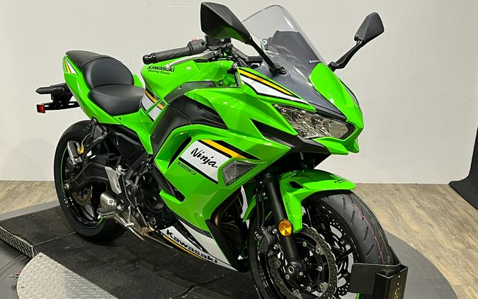 2025 Kawasaki Ninja® 650 KRT Edition ABS