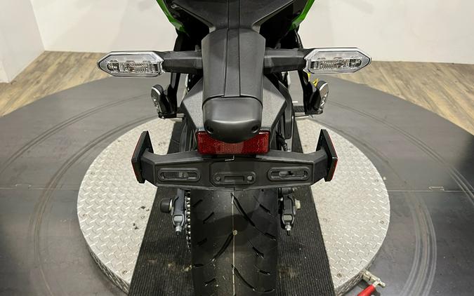 2025 Kawasaki Ninja® 650 KRT Edition ABS