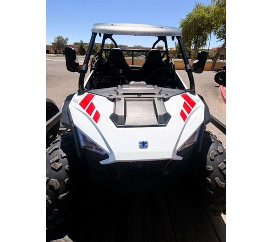2023 Polaris RZR 200 EFI