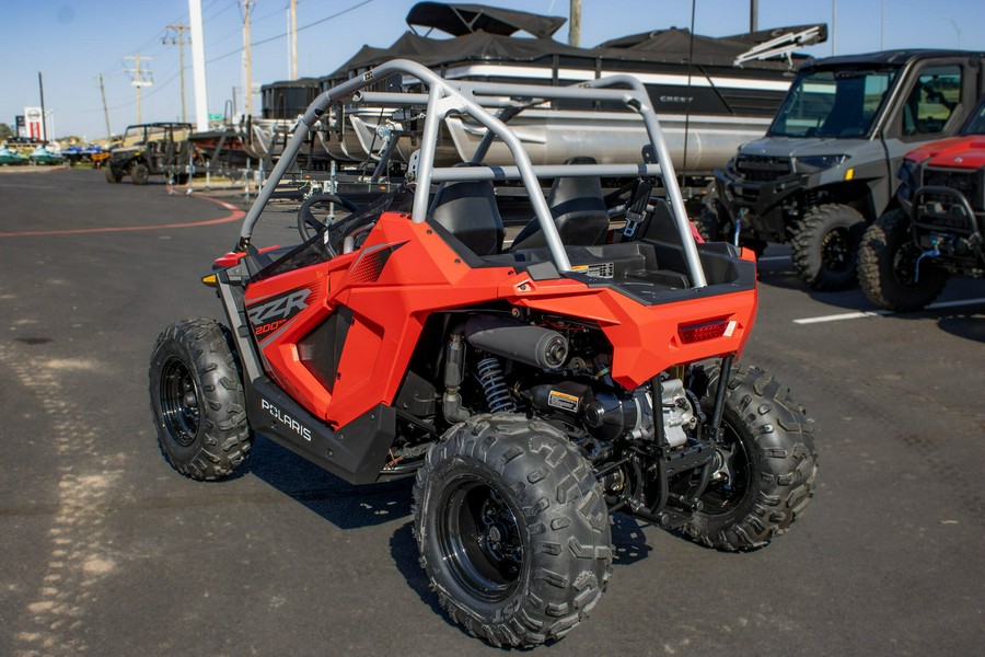 2026 POLARIS RZR 200 EFI
