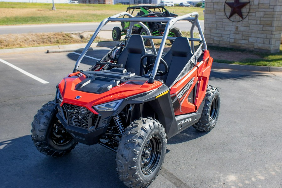 2026 POLARIS RZR 200 EFI
