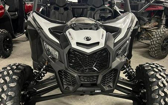 2024 Can-Am® Maverick X3 MAX RS Turbo RR Catalyst Gray