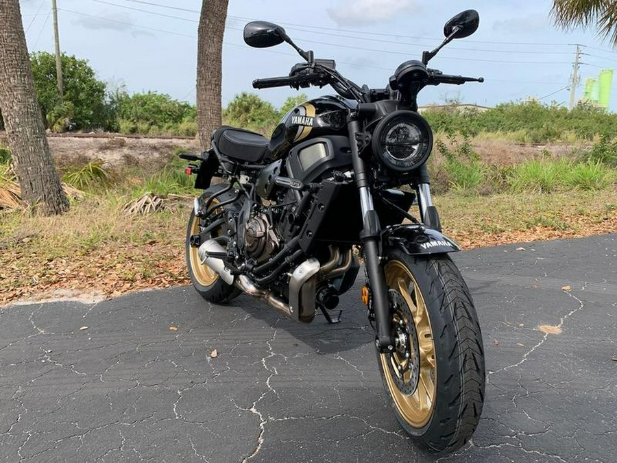 2024 Yamaha XSR700