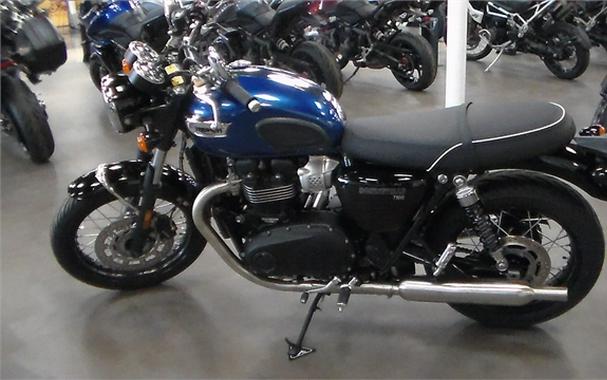 2023 Triumph Bonneville T100 Chrome Edition