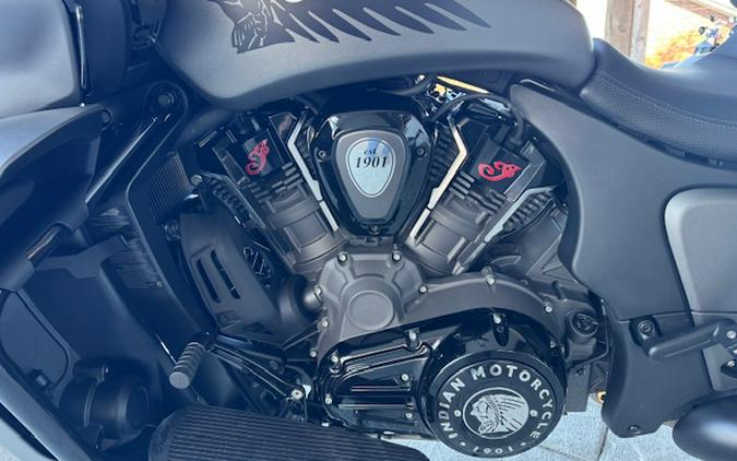 2023 Indian Motorcycle® Challenger Dark Horse®