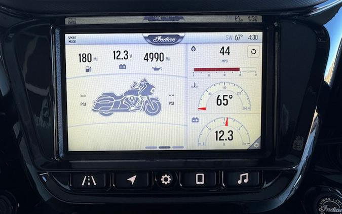 2023 Indian Motorcycle® Challenger Dark Horse®