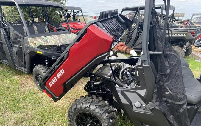 2024 Can-Am® Defender XT HD10