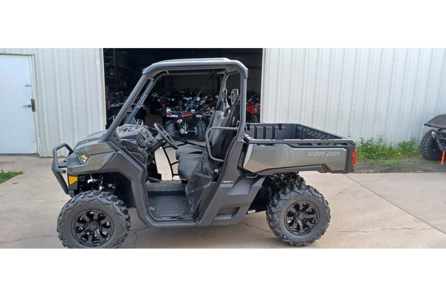 2024 Can-Am DEFENDER XT HD9