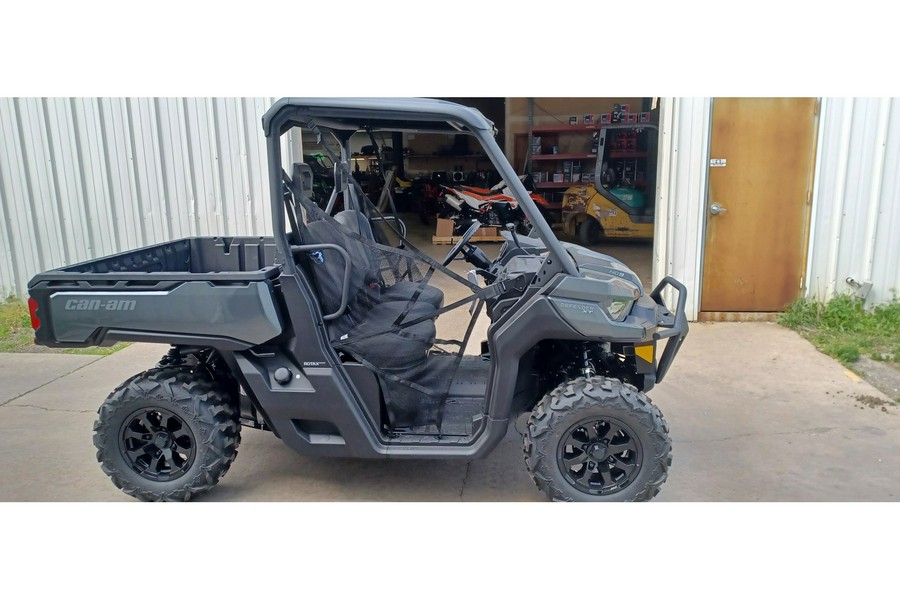 2024 Can-Am DEFENDER XT HD9