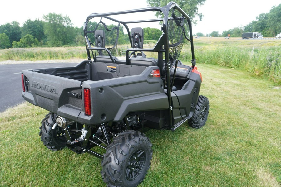 2025 Honda PIONEER 700 DELUXE