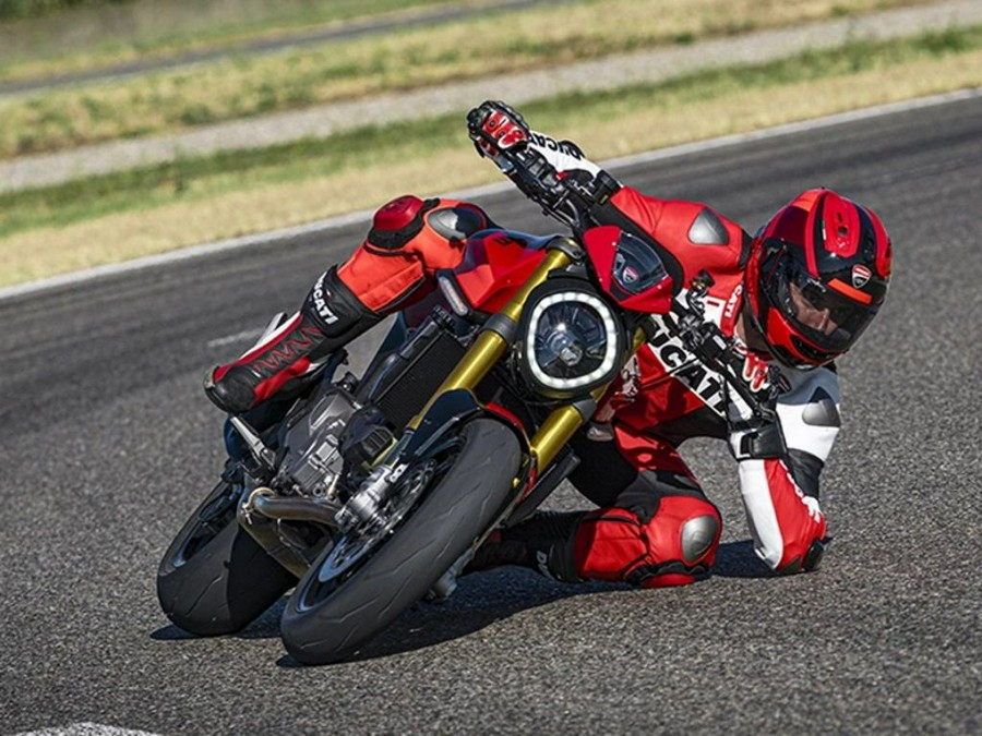 2025 Ducati Monster SP