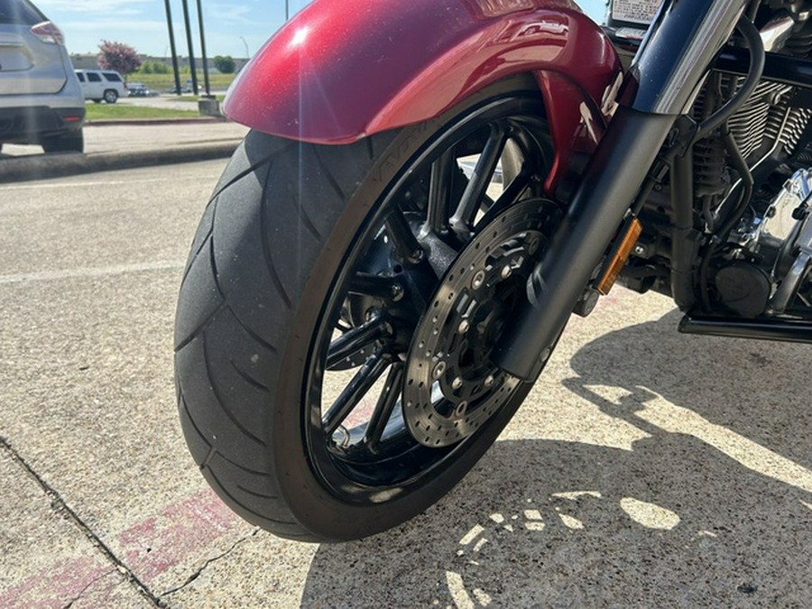 2014 Yamaha Stratoliner Deluxe