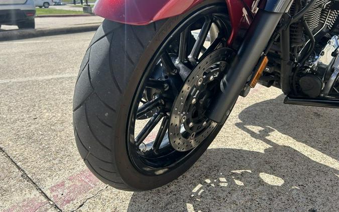 2014 Yamaha Stratoliner Deluxe