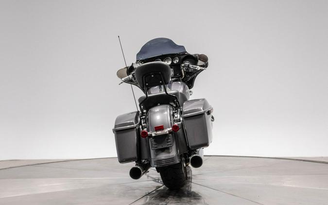 2015 Harley-Davidson FLHXS Street Glide Special in Charcoal Pearl