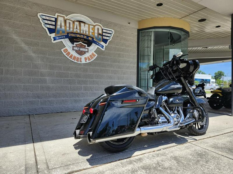 2018 Harley-Davidson® FLHX - Street Glide®