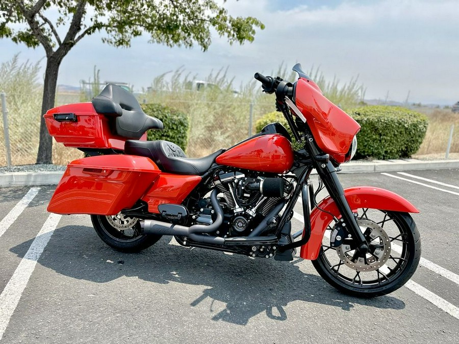 2020 Harley-Davidson® FLHXS - Street Glide® Special