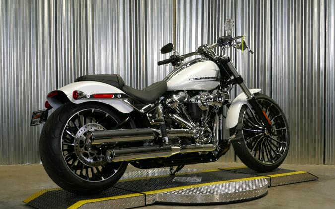 2024 Harley-Davidson Breakout 117