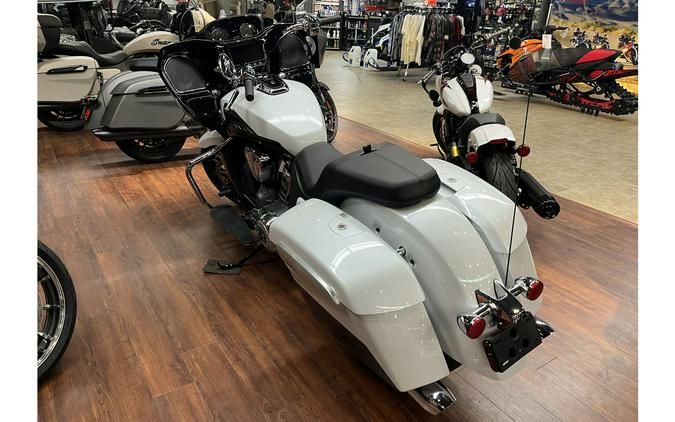 2024 Indian Motorcycle Challenger® Limited - Ghost White Metallic