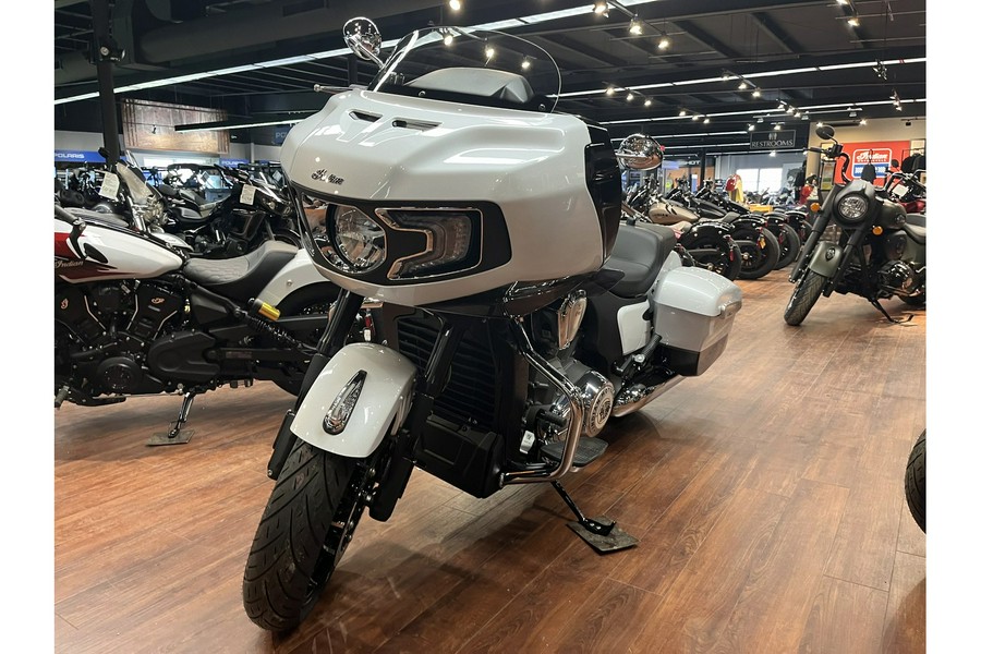 2024 Indian Motorcycle Challenger® Limited - Ghost White Metallic