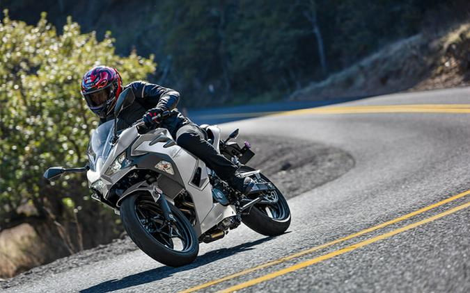 2025 Kawasaki Ninja 500 ABS