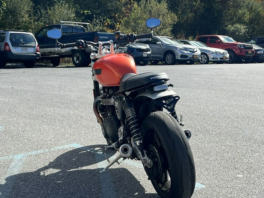 2023 Triumph Speed Twin 1200 Matte Baja Orange