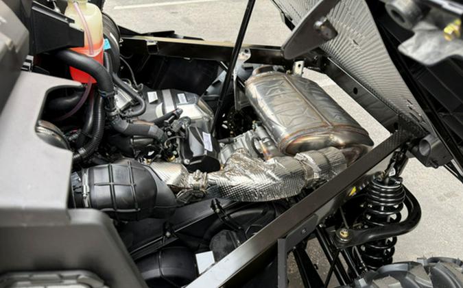 2026 Can-Am Defender MAX DPS HD9 Stealth Black