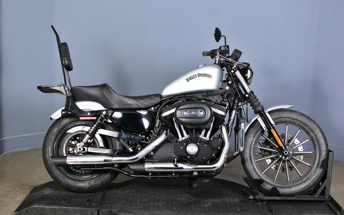 2015 Harley-Davidson Iron 883
