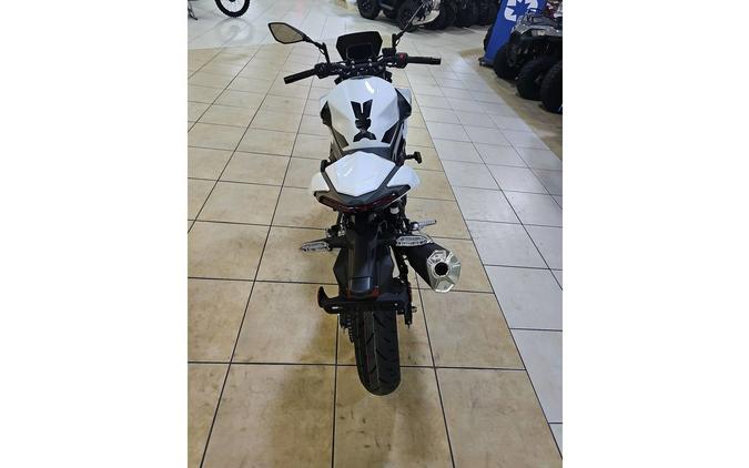 2026 Kawasaki Z500 SE ABS