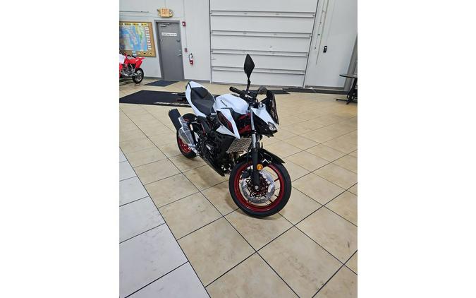 2026 Kawasaki Z500 SE ABS