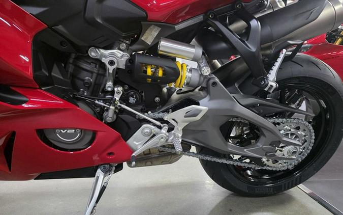 2026 Ducati Panigale V2