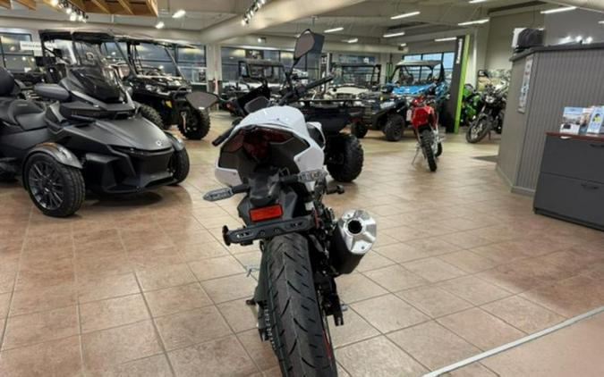 2026 Kawasaki Z500 SE ABS