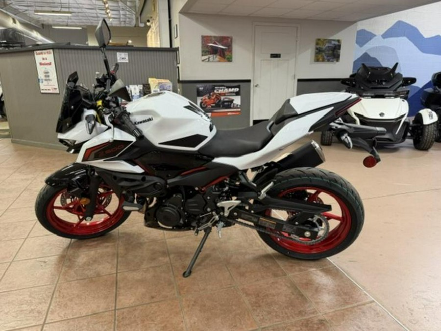 2026 Kawasaki Z500 SE ABS