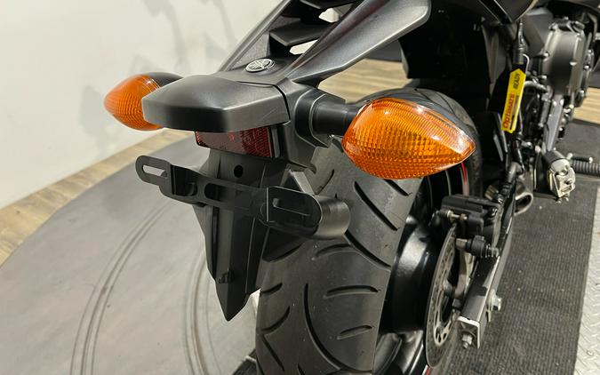 2012 Yamaha Motor Corp., USA FZ6R