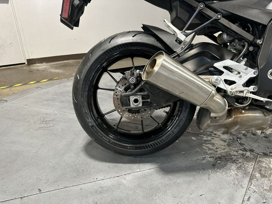 2016 BMW S 1000 R