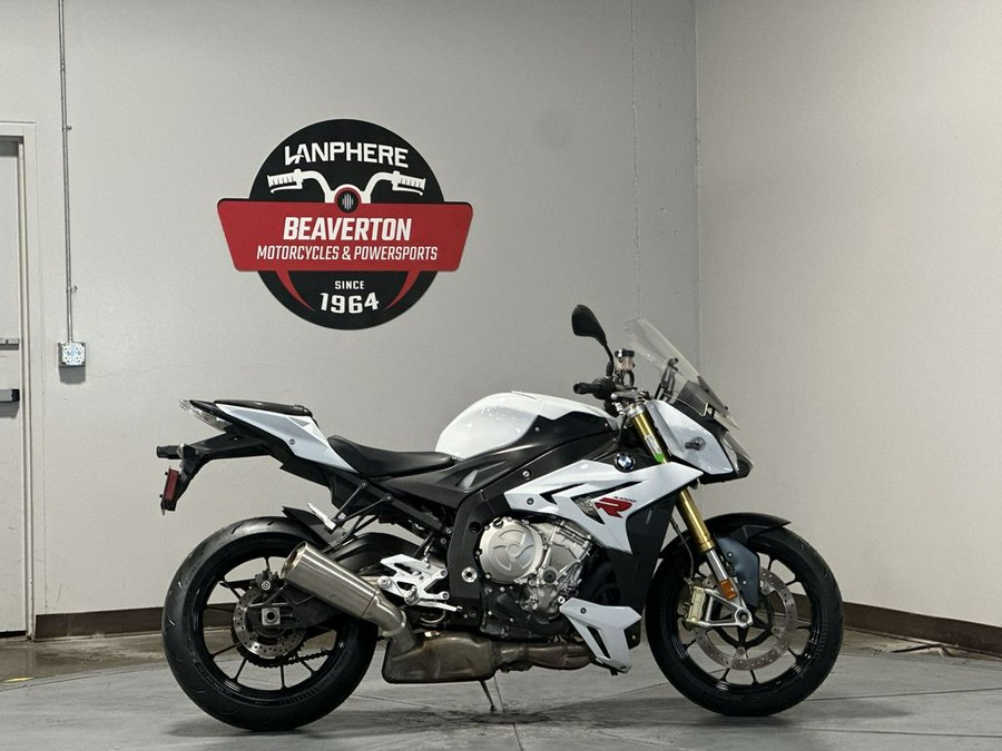 2016 BMW S 1000 R