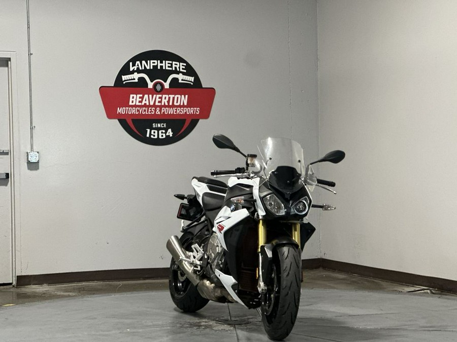2016 BMW S 1000 R